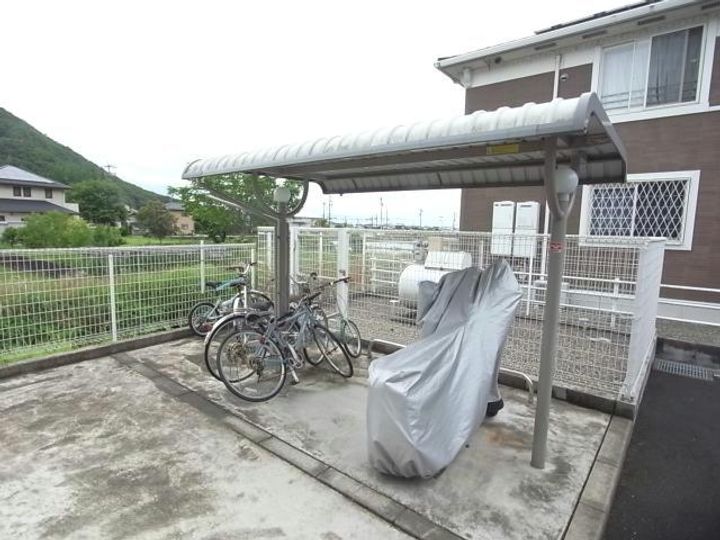 ローレルコートの地図