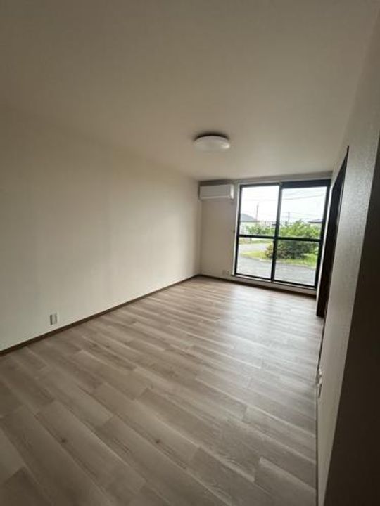 サニープレイスモトダテの居間