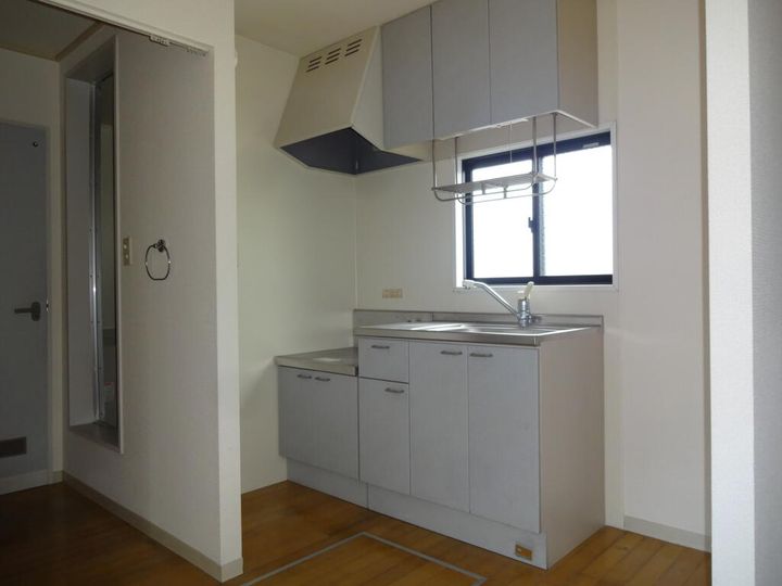 センチュリー155のキッチン