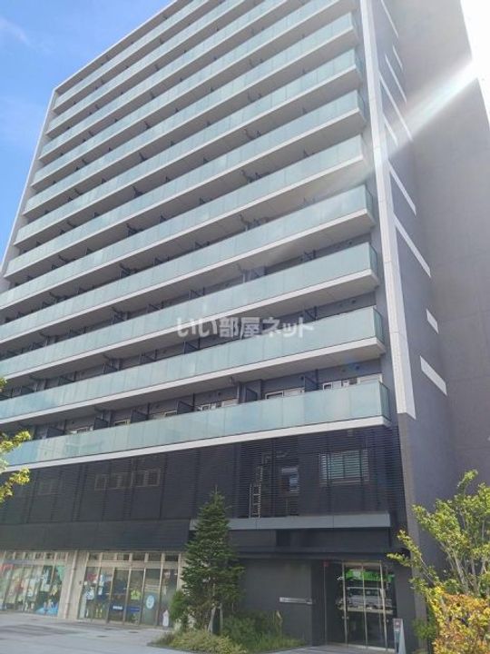 オーパスホームズ南行徳の外観