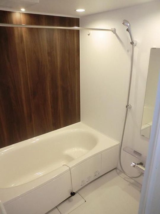 アーネストAの風呂