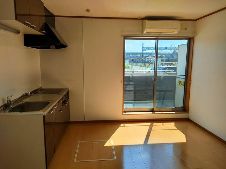 新潟県新潟市秋葉区新津本町1(一戸建)の賃貸物件の居間