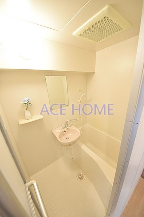 クリザンテーメ大手前の風呂