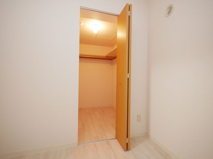 グローリー北郷の内装