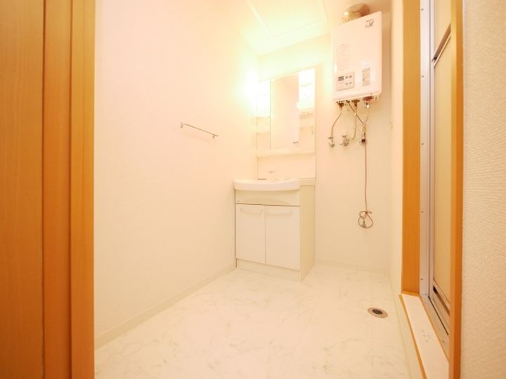 グローリー北郷の内装