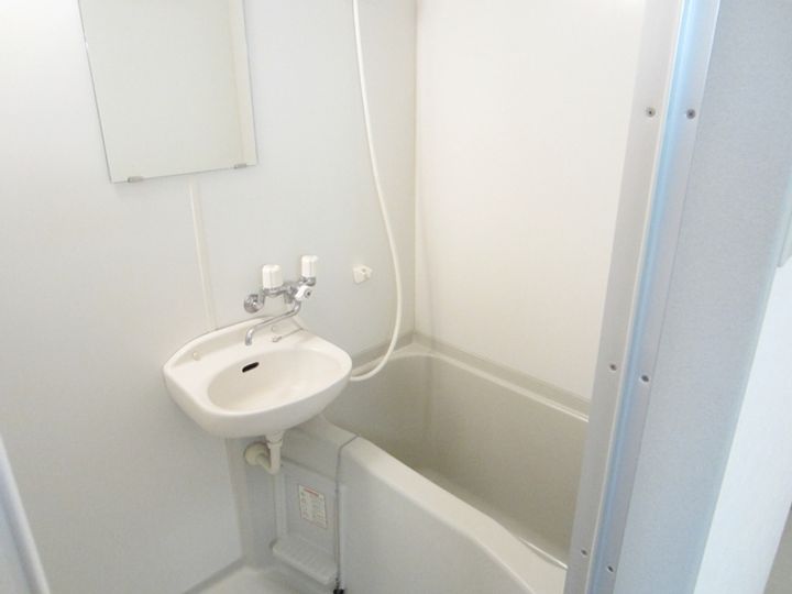 メゾン桐生の風呂