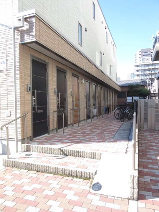 ウルラ東池袋の地図