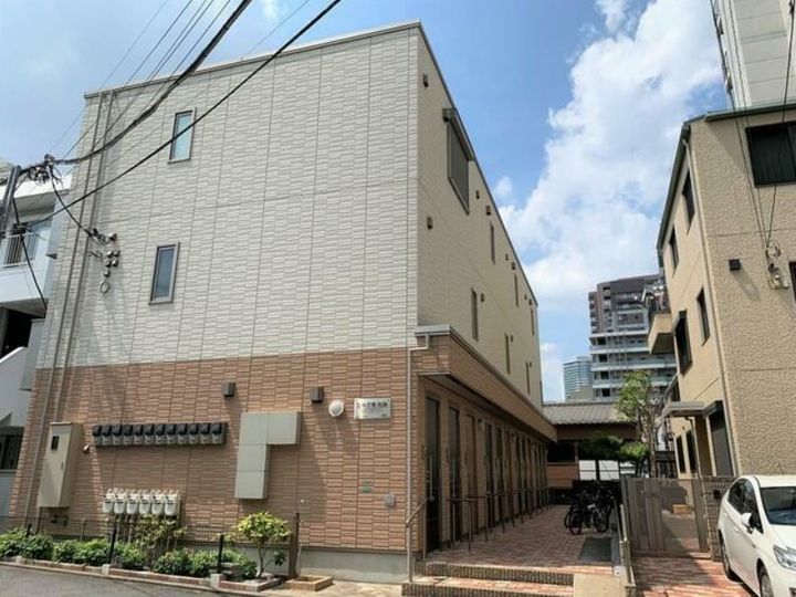 ウルラ東池袋の外観