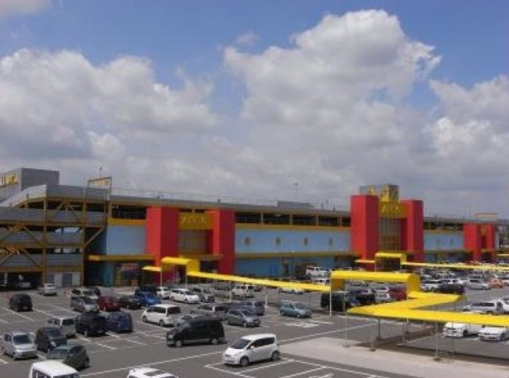 アイムビルの周辺