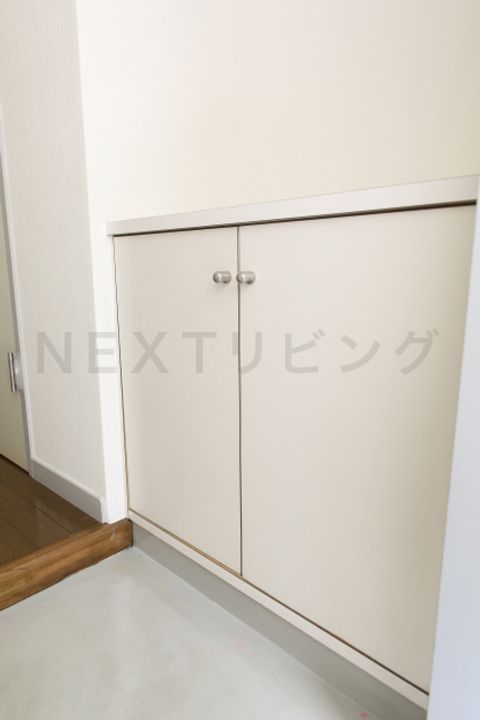 ラ・ベルヴィ中央の内装