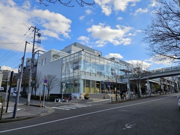 パークホームズ一社の周辺