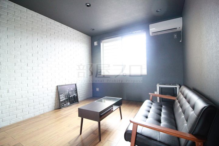 北海道札幌市白石区菊水元町七条3(一戸建)の賃貸物件の居間