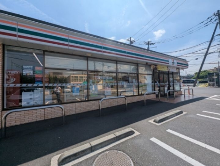 ロイヤルシャトー保土ヶ谷公園の周辺