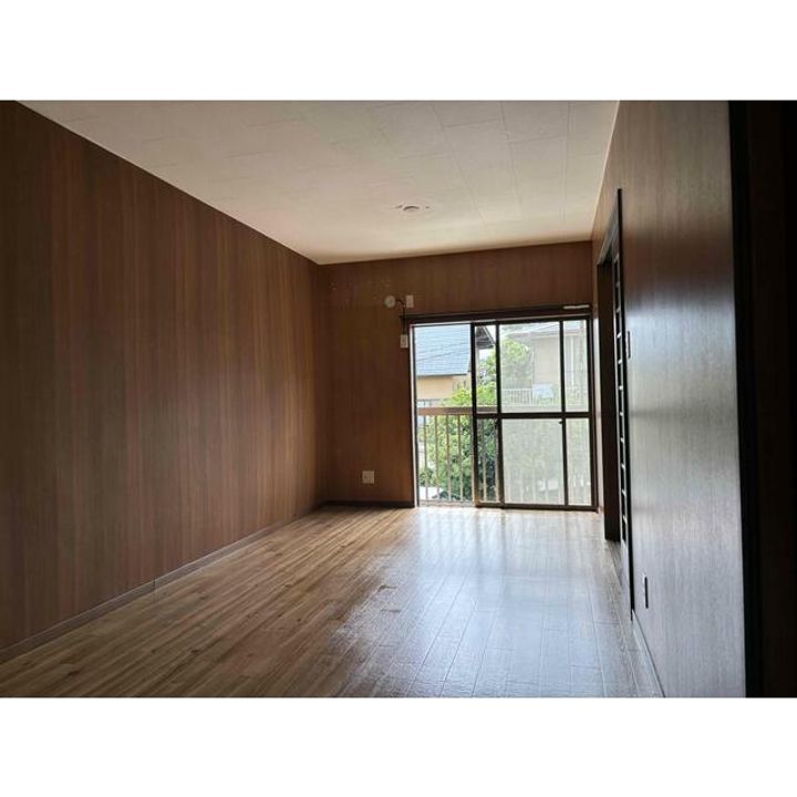 神奈川県南足柄市沼田(アパート)の賃貸物件の居間