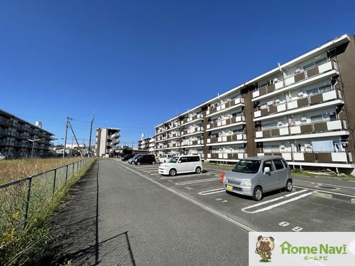 ヴィラナリー富田林 4号棟の地図