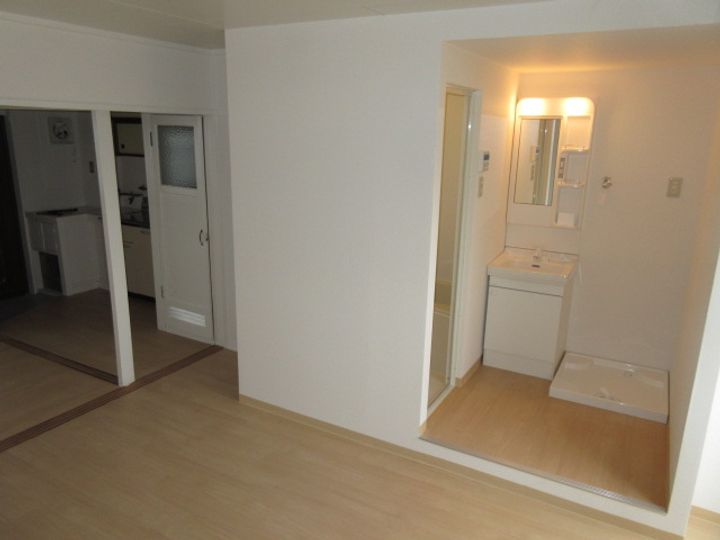 ヴィラナリー富田林 4号棟の内装