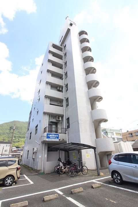 大八ビル(門司)の外観