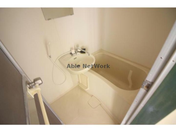 宮崎県都城市一万城町(アパート)の賃貸物件の風呂