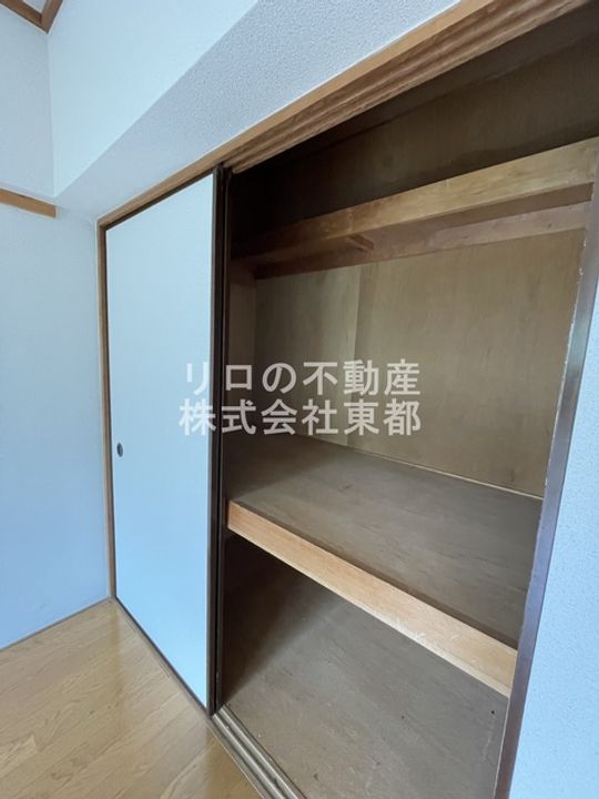 谷中商事ビルの内装