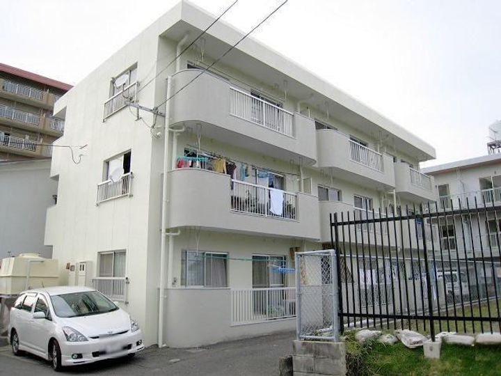 MMイーストビルの外観