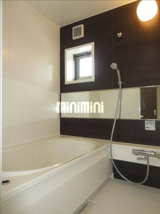 パルオン Cの風呂