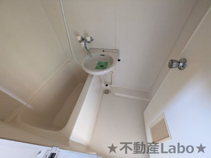 徳島県板野郡北島町江尻字内中須(アパート)の賃貸物件の風呂