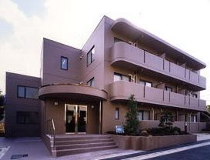 BES明大前コートの外観