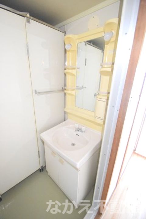 徳島県小松島市中郷町字西野(マンション)の賃貸物件の内装