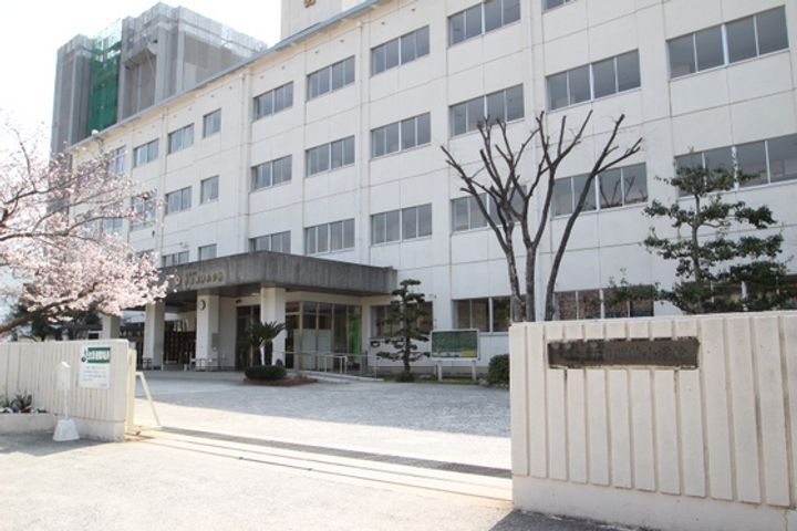 パーク吉山の周辺