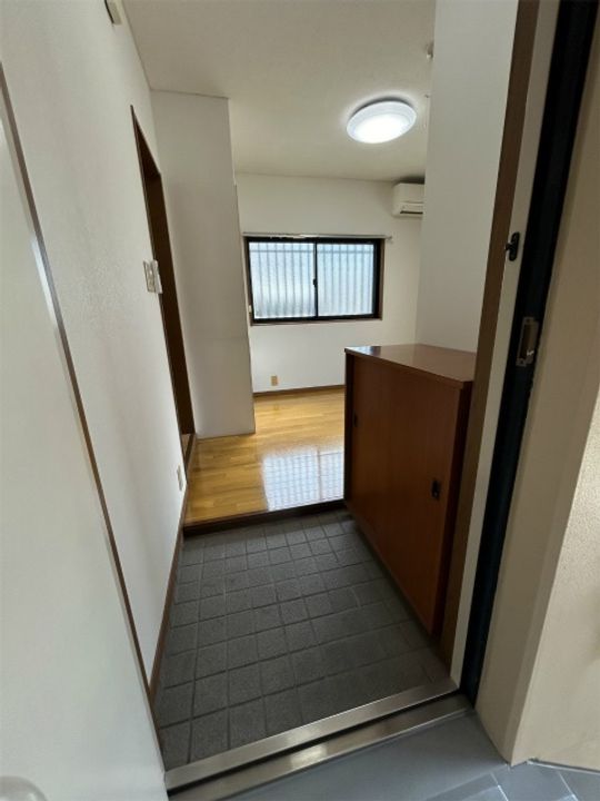 ブライトハウスの玄関