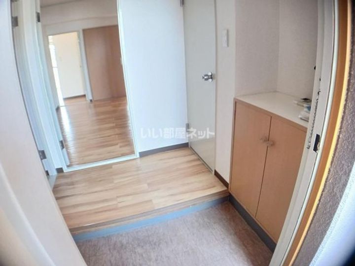 プレヴュー吾妻の玄関