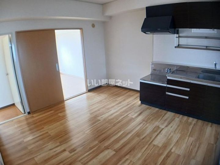 プレヴュー吾妻の居間