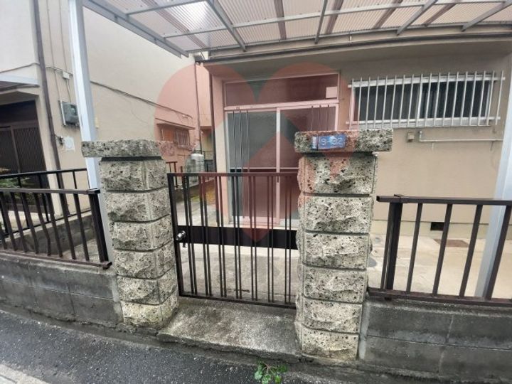 大阪府泉大津市東助松町2(一戸建)の賃貸物件の地図