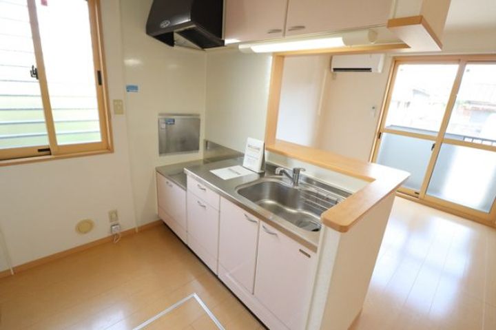 栃木県栃木市平柳町2(アパート)の賃貸物件のキッチン