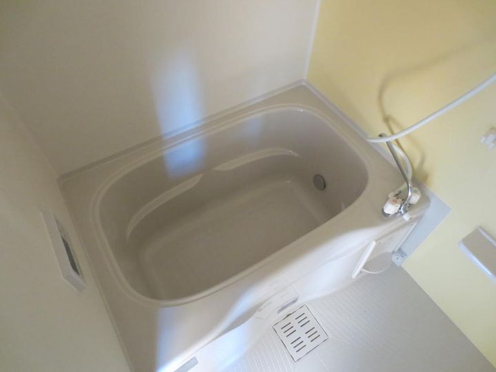 茨城県ひたちなか市大字高場(アパート)の賃貸物件の風呂