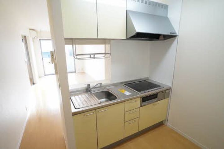 山形県山形市嶋南2(マンション)の賃貸物件のキッチン