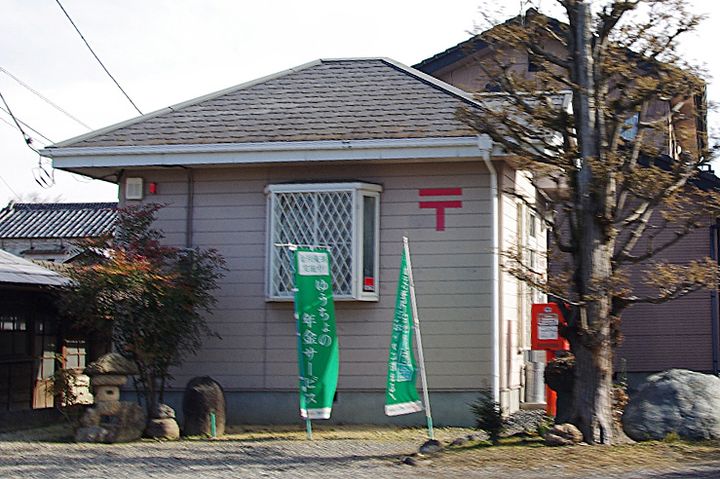 カーサ アニマーレの周辺