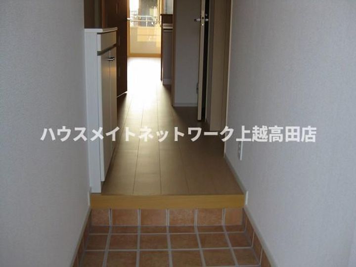 ミドルビレッジヒロ7Aの玄関