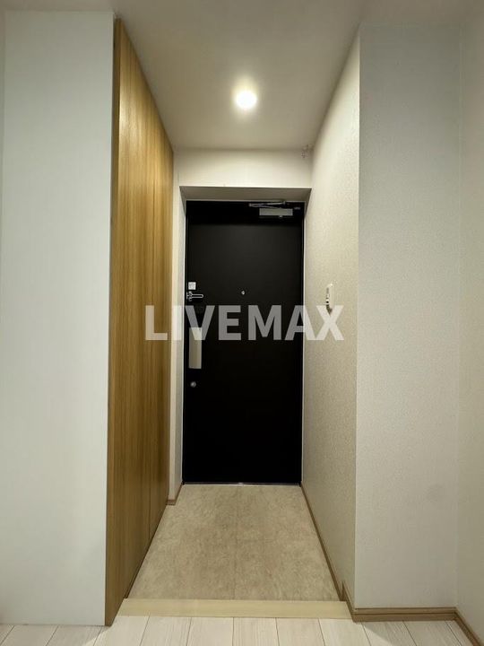 プレール・ドゥーク梅島の玄関