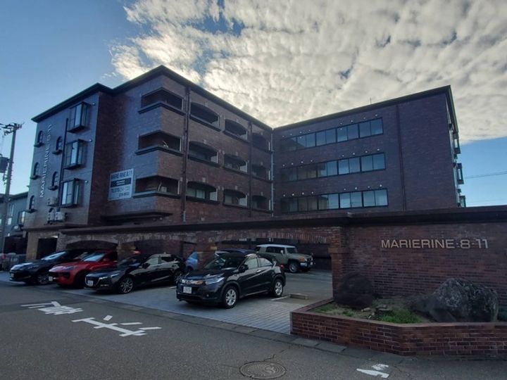 マリリン8.11の外観