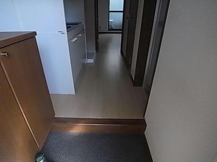 K.T SINSIA.IIの玄関