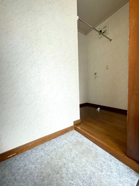 赤坂ハイツの玄関