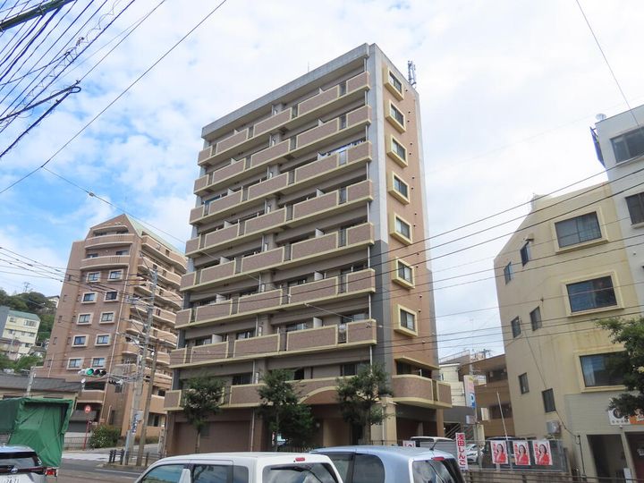 長崎県長崎市住吉町(マンション)の賃貸物件の外観