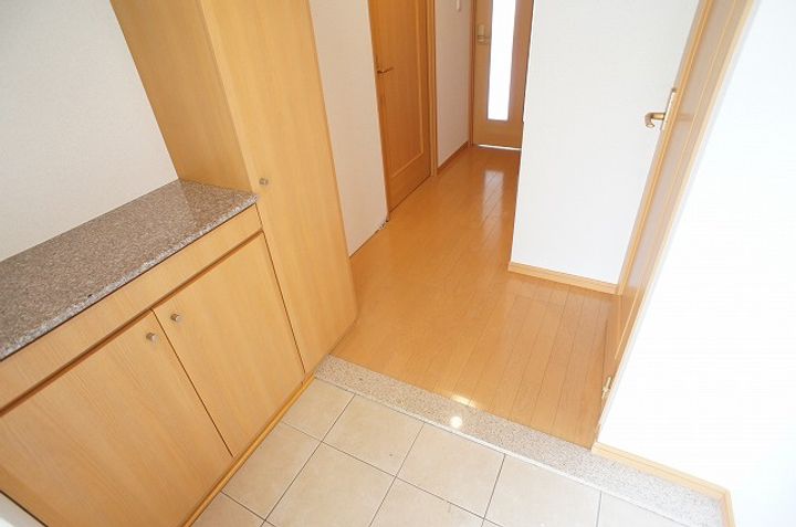 オーベルコートの玄関