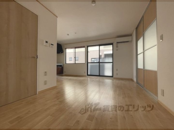 ヴィラール大和の居間