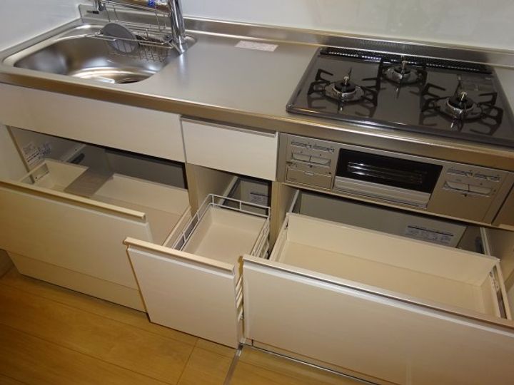 東京都江戸川区鹿骨5(アパート)の賃貸物件のキッチン