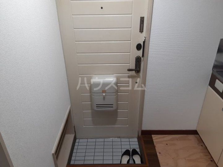 サンリブ奥戸の玄関