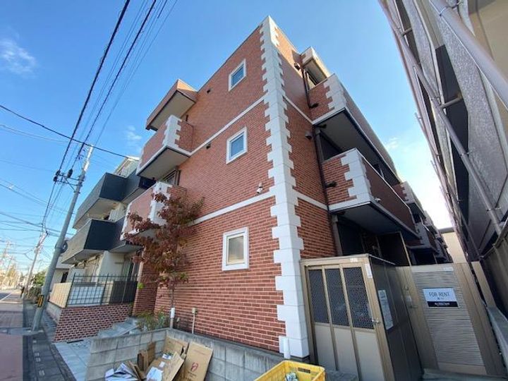 埼玉県戸田市大字新曽(マンション)の賃貸物件の外観