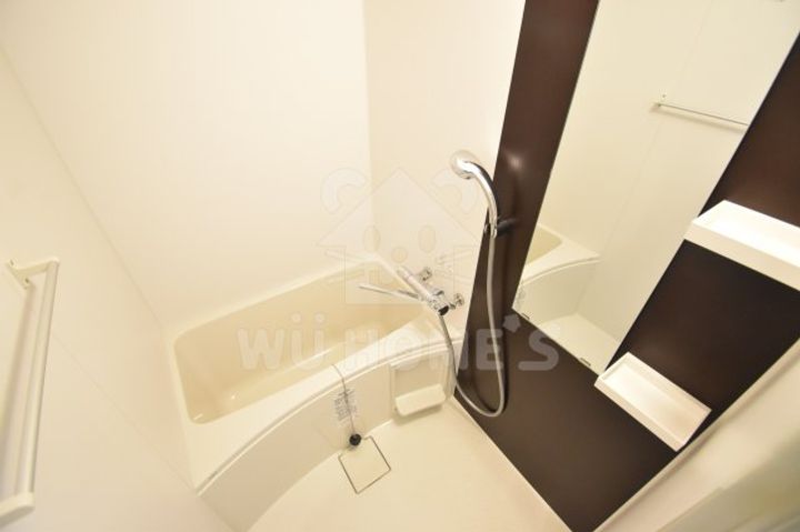 フォーリアライズ梅田レーベンの風呂