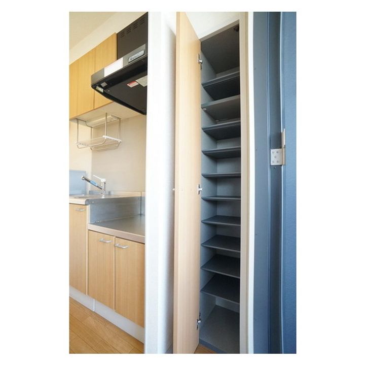 Park Side Villa桜A棟の玄関